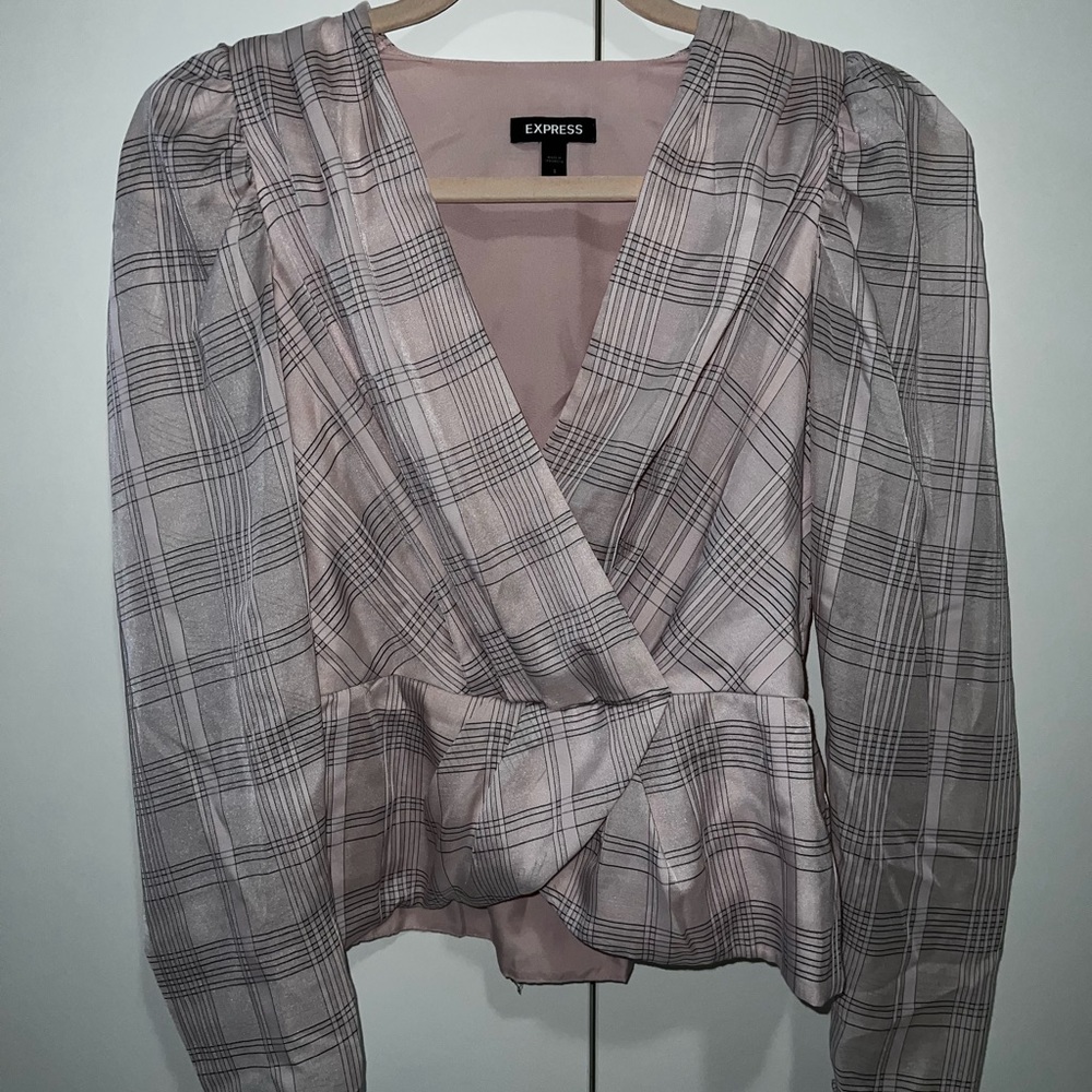 Express long sleeve